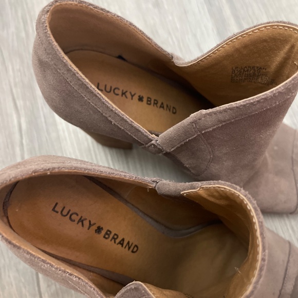 Lucky Brand Tan Open Toe Bootie Heels / Shoes Size 8.5 - Picture 5 of 6